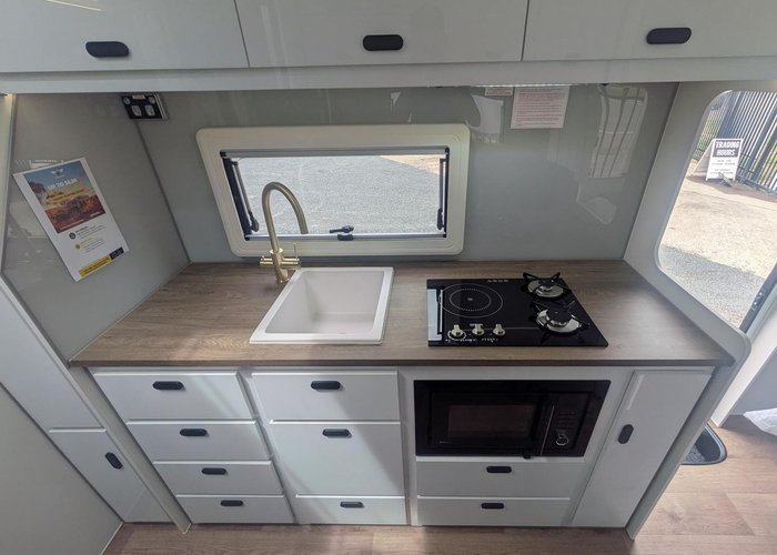 2026 JB Caravans Gator X (18'6)