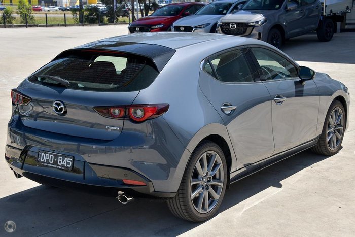 2025 Mazda 3 G20 Touring