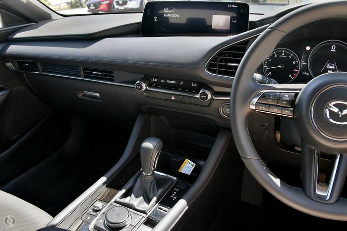 2025 Mazda 3 G20 Touring