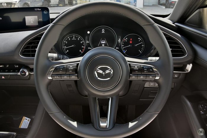 2025 Mazda 3 G20 Touring