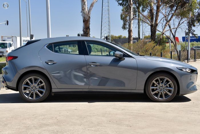2025 Mazda 3 G20 Touring
