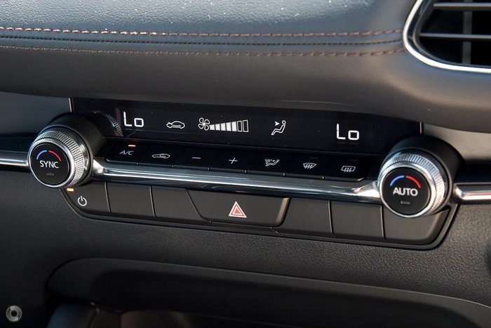 2025 Mazda 3 G20 Touring