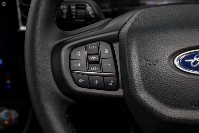 2025 Ford Everest Trend