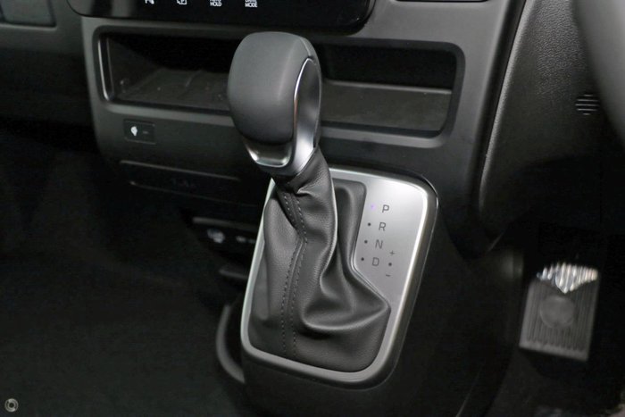 2025 Hyundai STARIA LOAD Premium