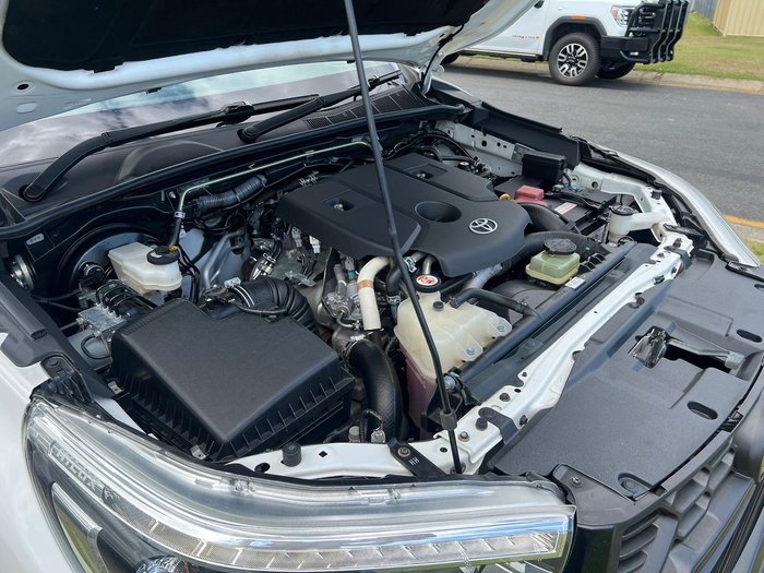 2020 Toyota Hilux Rugged X