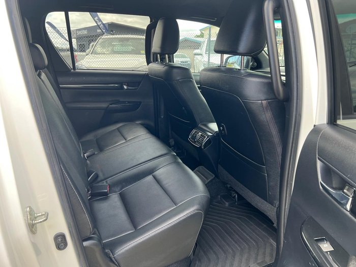 2020 Toyota Hilux Rugged X