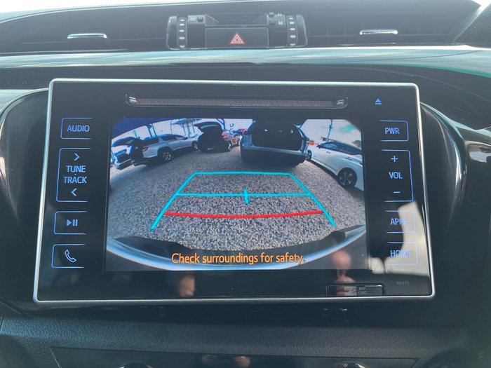 2020 Toyota Hilux Rugged X