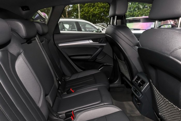 2023 Audi Q5 55 TFSI e S line