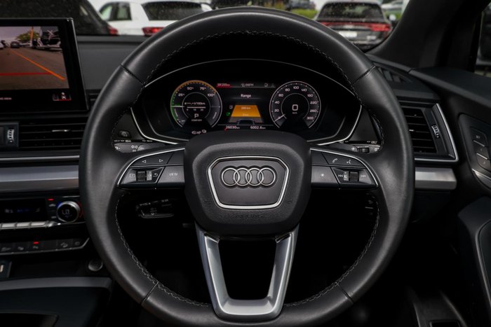 2023 Audi Q5 55 TFSI e S line
