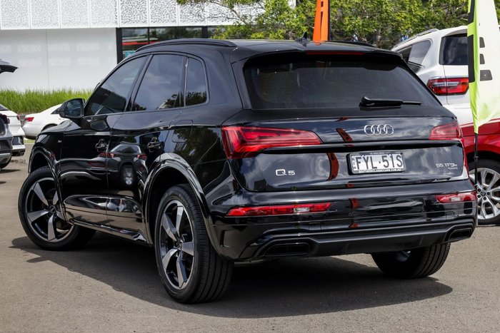 2023 Audi Q5 55 TFSI e S line