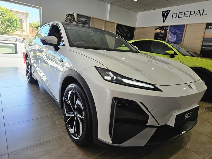 2025 Deepal S07