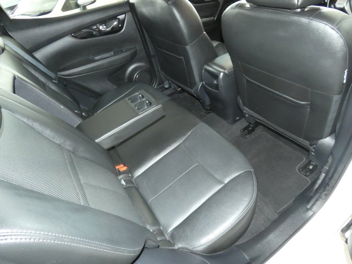 2015 Nissan QASHQAI Ti