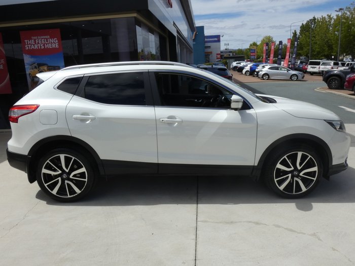 2015 Nissan QASHQAI Ti