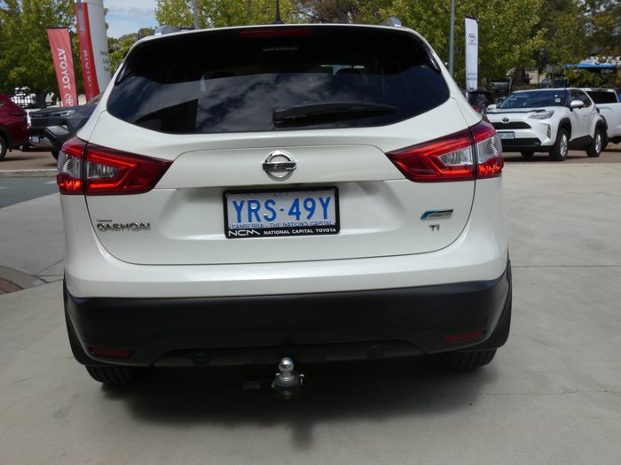 2015 Nissan QASHQAI Ti