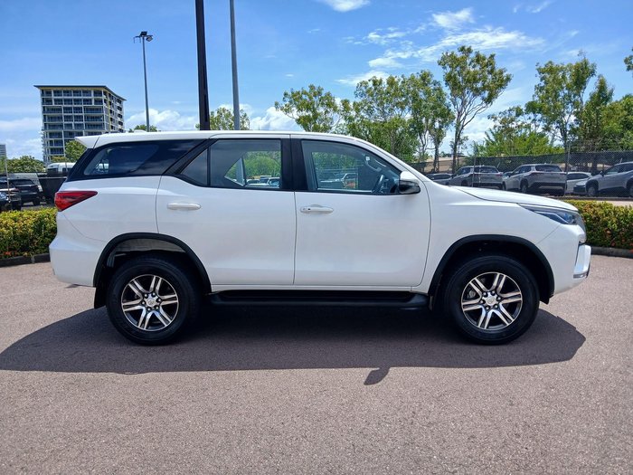 2024 Toyota Fortuner GX