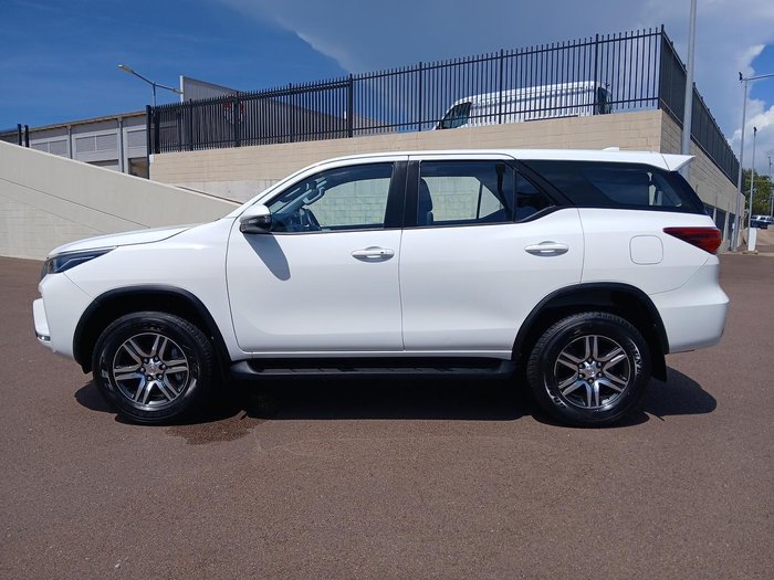 2024 Toyota Fortuner GX