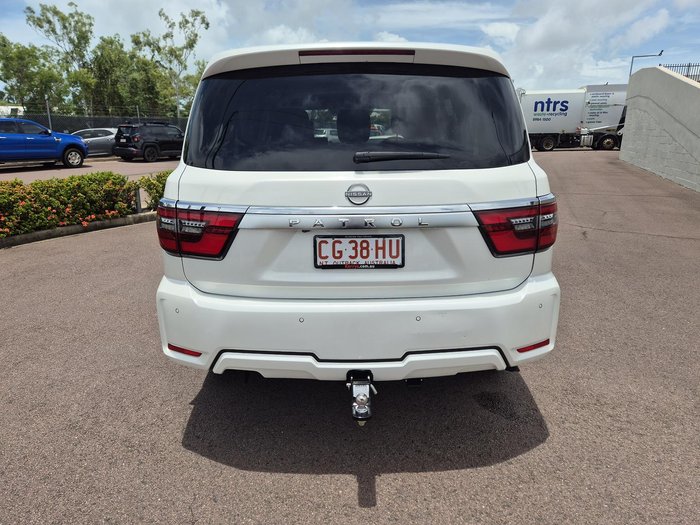 2022 Nissan Patrol Ti-L