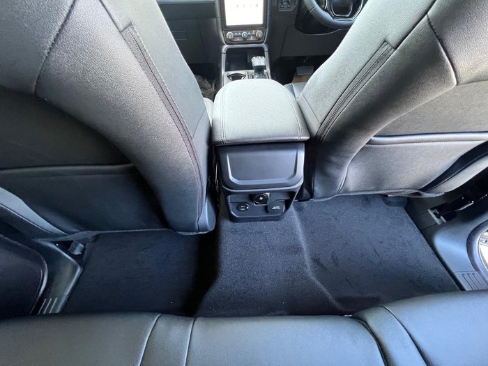 2025 Ford Everest Trend