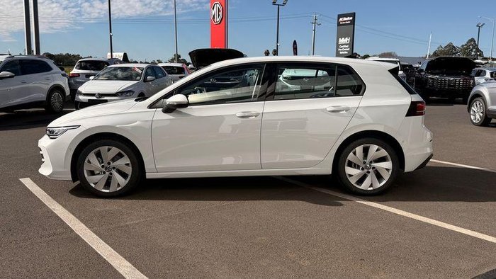 2026 Volkswagen Golf 110TSI Life