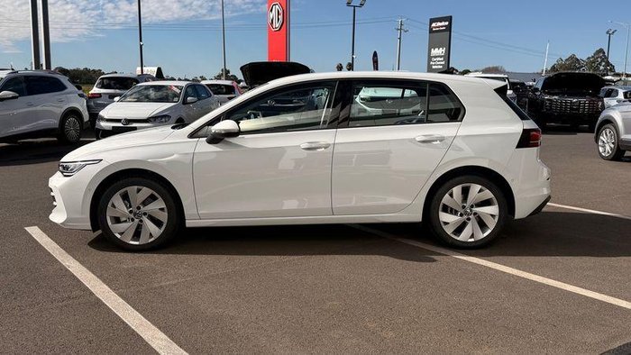 2026 Volkswagen Golf 110TSI Life