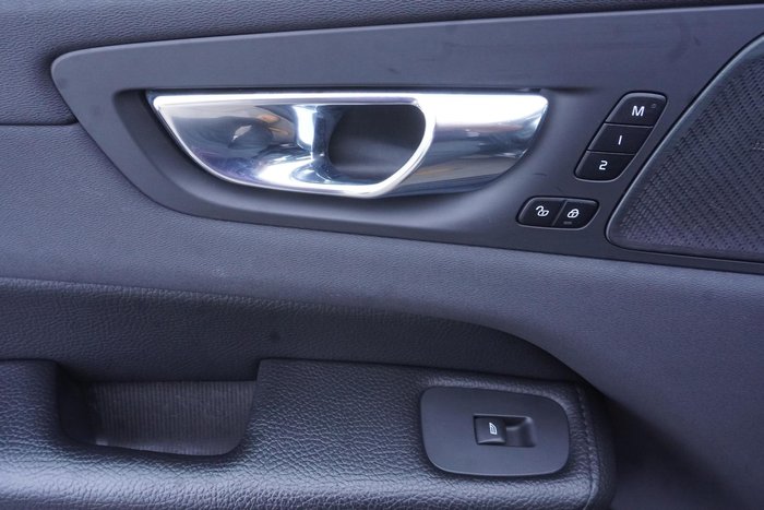 2020 Volvo XC60 D4 Inscription