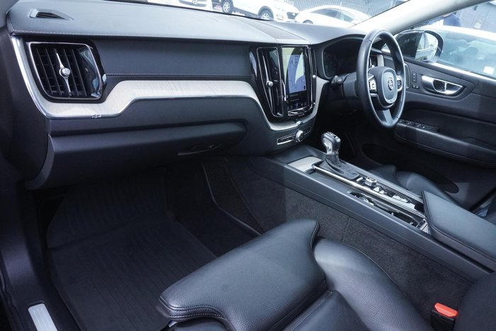 2020 Volvo XC60 D4 Inscription