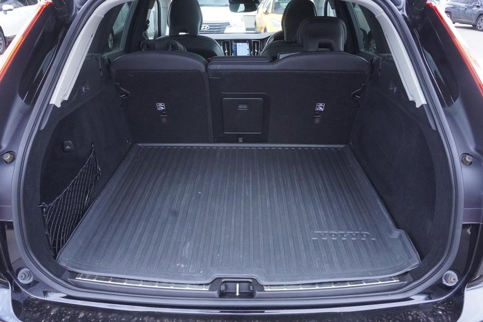 2020 Volvo XC60 D4 Inscription