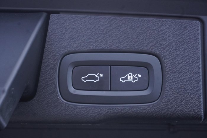 2020 Volvo XC60 D4 Inscription