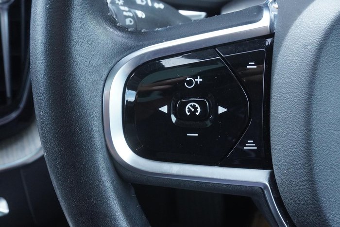 2020 Volvo XC60 D4 Inscription