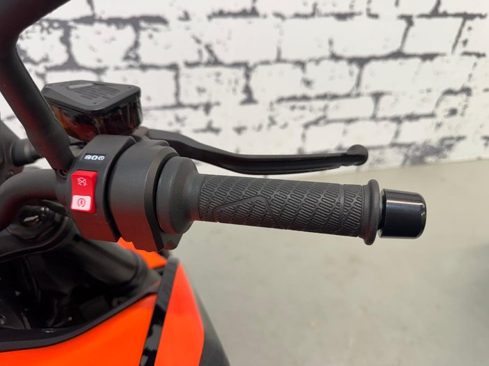 2021 KTM 890 Duke Duke Orange