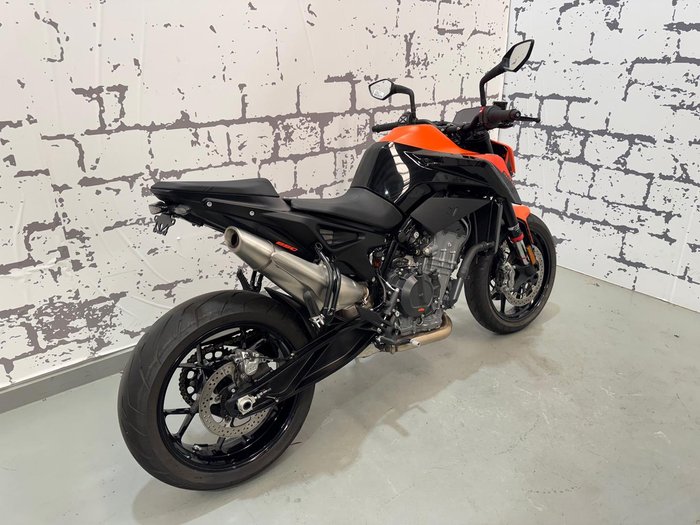 2021 KTM 890 Duke Duke Orange