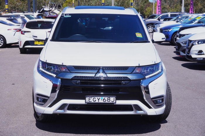 2020 Mitsubishi Outlander PHEV Exceed