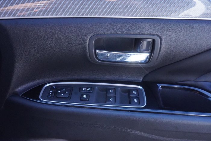 2020 Mitsubishi Outlander PHEV Exceed