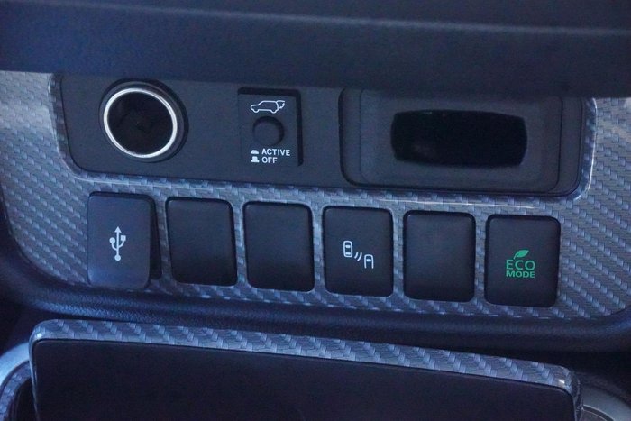 2020 Mitsubishi Outlander PHEV Exceed