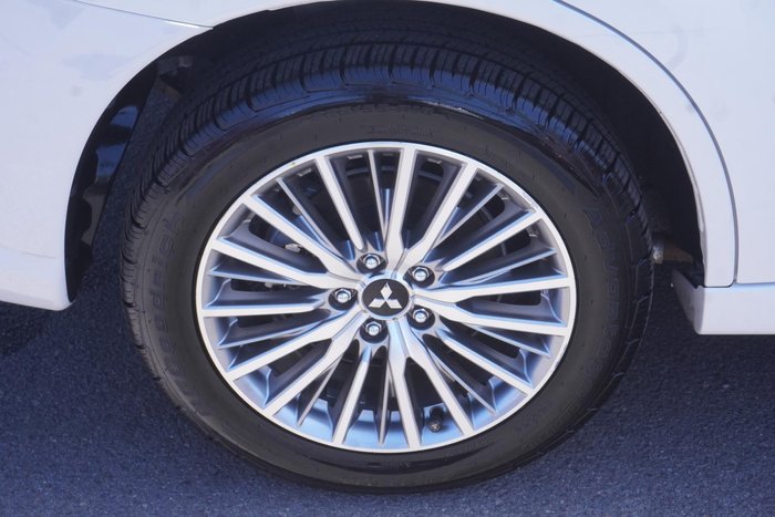 2020 Mitsubishi Outlander PHEV Exceed