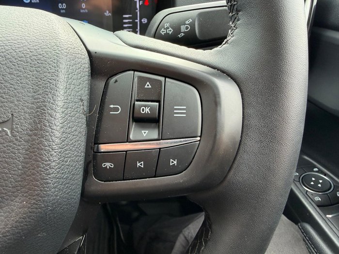 2025 Ford Everest Trend MY25.50 4X4 Dual Range Arctic White