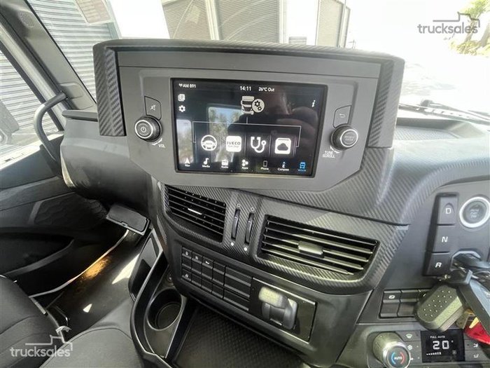 2024 Iveco S-Way AT600
