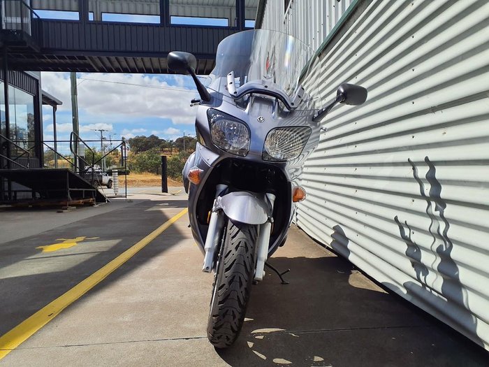 2004 Yamaha FJR1300 FJR Silver