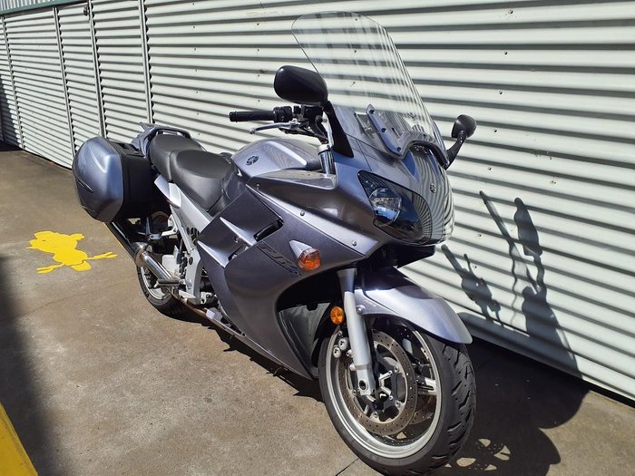 2004 Yamaha FJR1300 FJR Silver