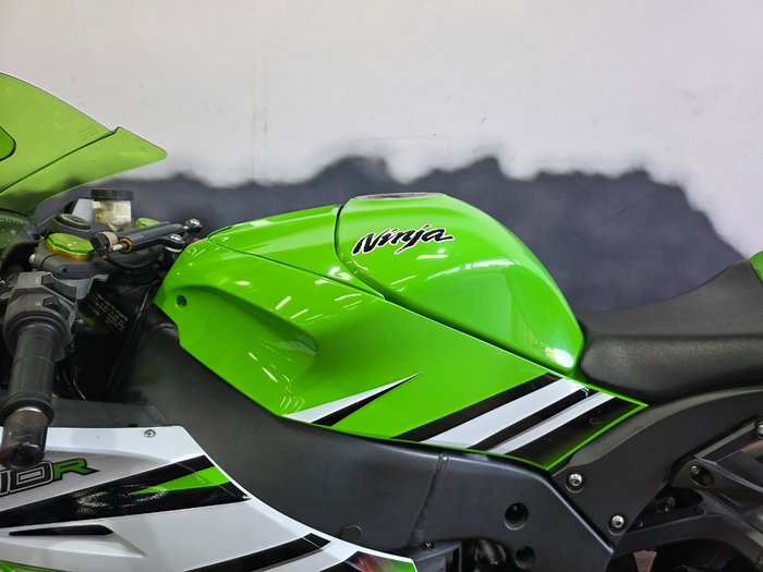 2015 Kawasaki NINJA ZX-10R (ABS) SE GREEN