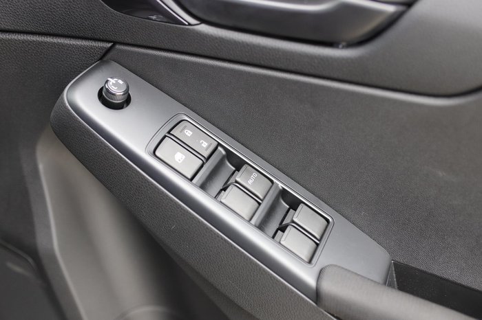 2025 Isuzu D-MAX X-RIDER