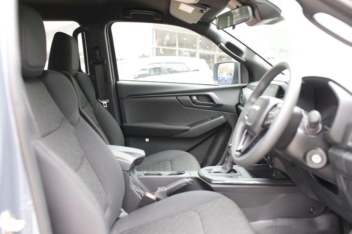 2025 Isuzu D-MAX X-RIDER