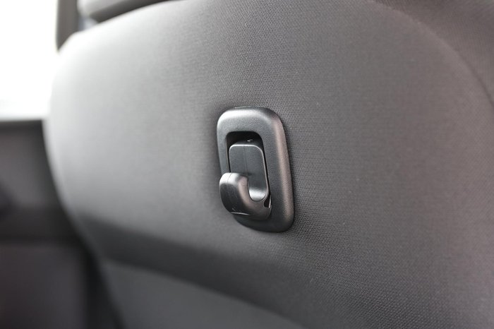 2025 Isuzu D-MAX X-RIDER