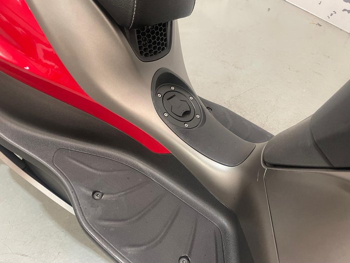 2016 Piaggio Medley 150 S Medley Red