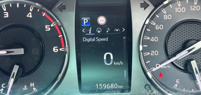 2020 Toyota Hilux SR5