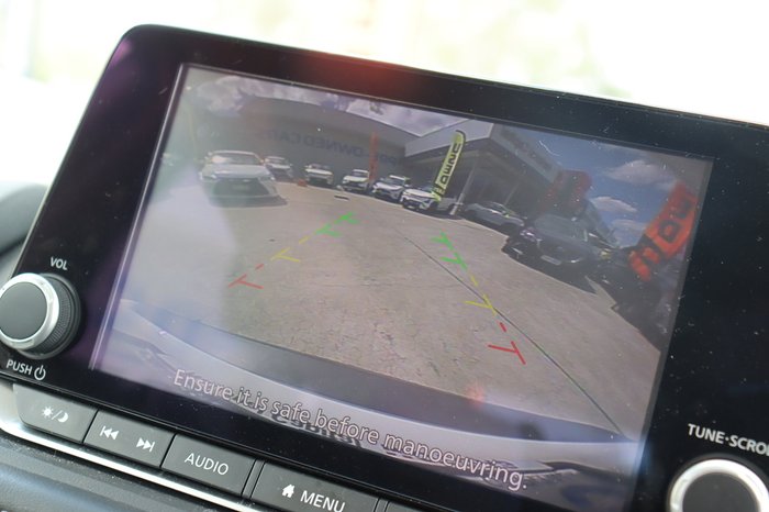 2022 Nissan X-TRAIL ST