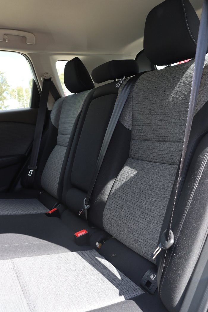 2022 Nissan X-TRAIL ST