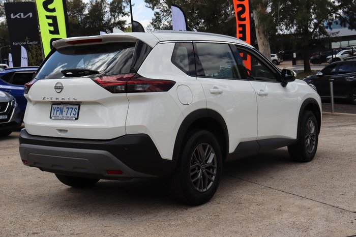 2022 Nissan X-TRAIL ST