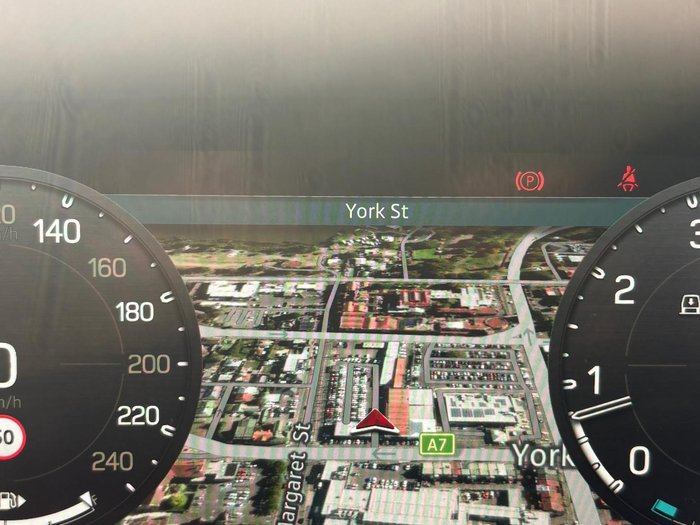 2026 Land Rover Defender 110 P425 X-Dynamic SE