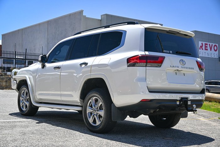 2021 Toyota Landcruiser VX
